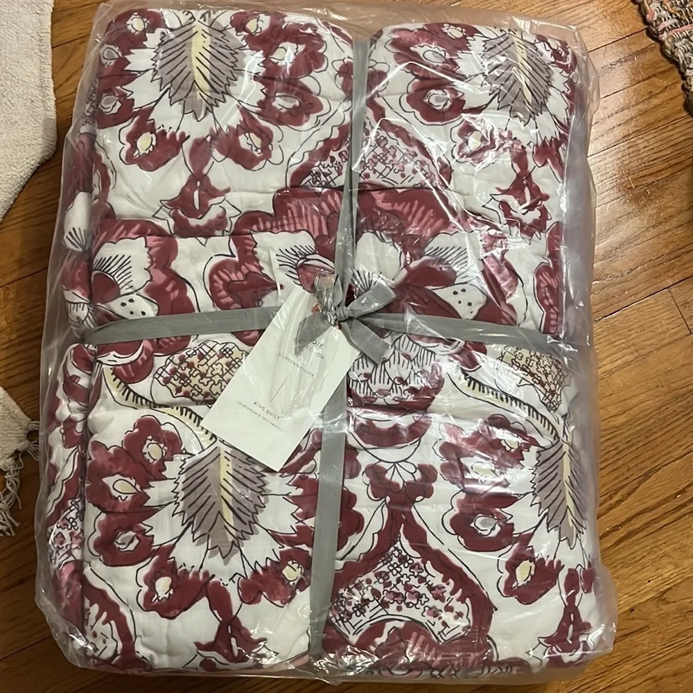 Anthropologie  Zadie Artisan King Quilt NWT